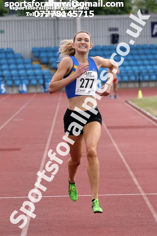 Senior womens 5000 metres, Northern Senior and Under-20s Champs., Sports City, Manchester. Photo: David T. Hewitson/Sports for All Pics
